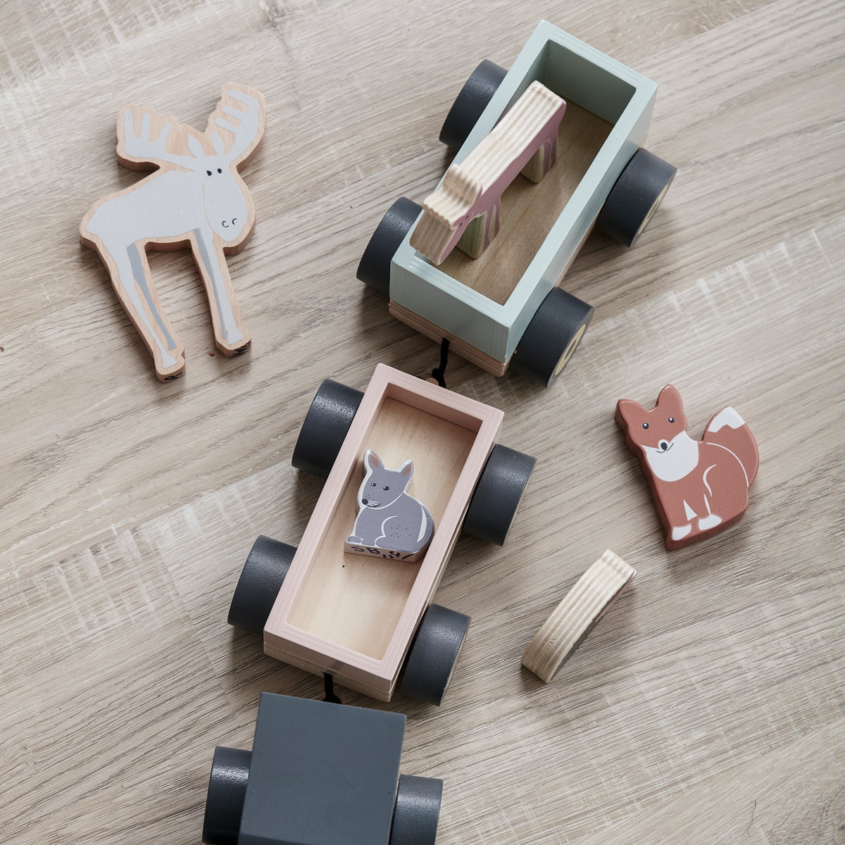 Train en bois bébé avec animaux Edvin Kids Concept - Dröm Design
