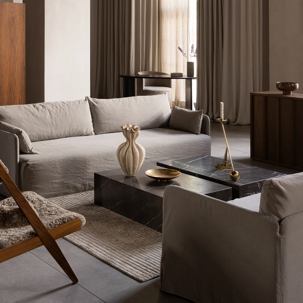 Interconnect candlestick and Plinth from Audo