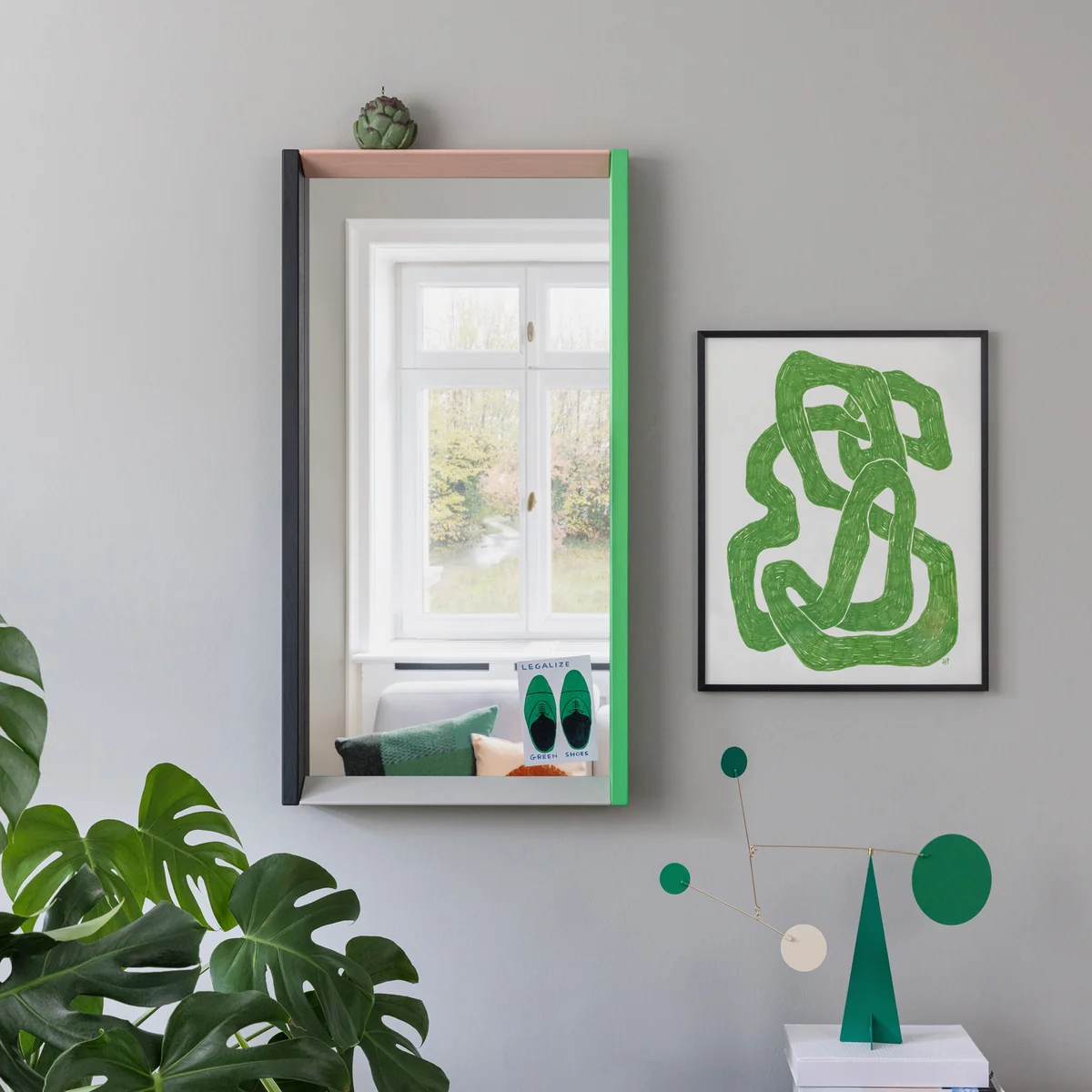 Vitra - Colour Frame Mirror | Connox