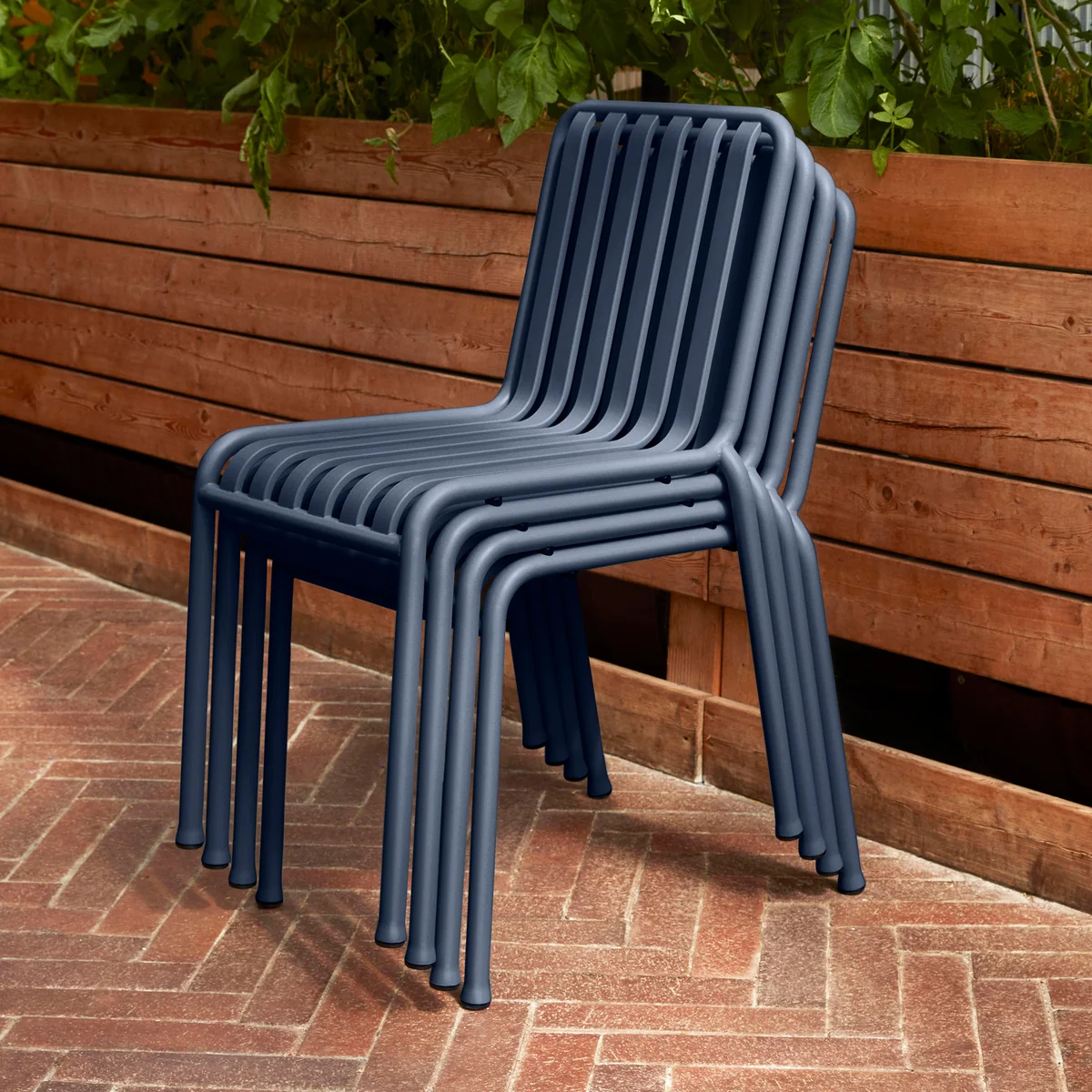 HAY PALISSADE CHAIR 2脚セット　ブラック Garden chairs | Connox