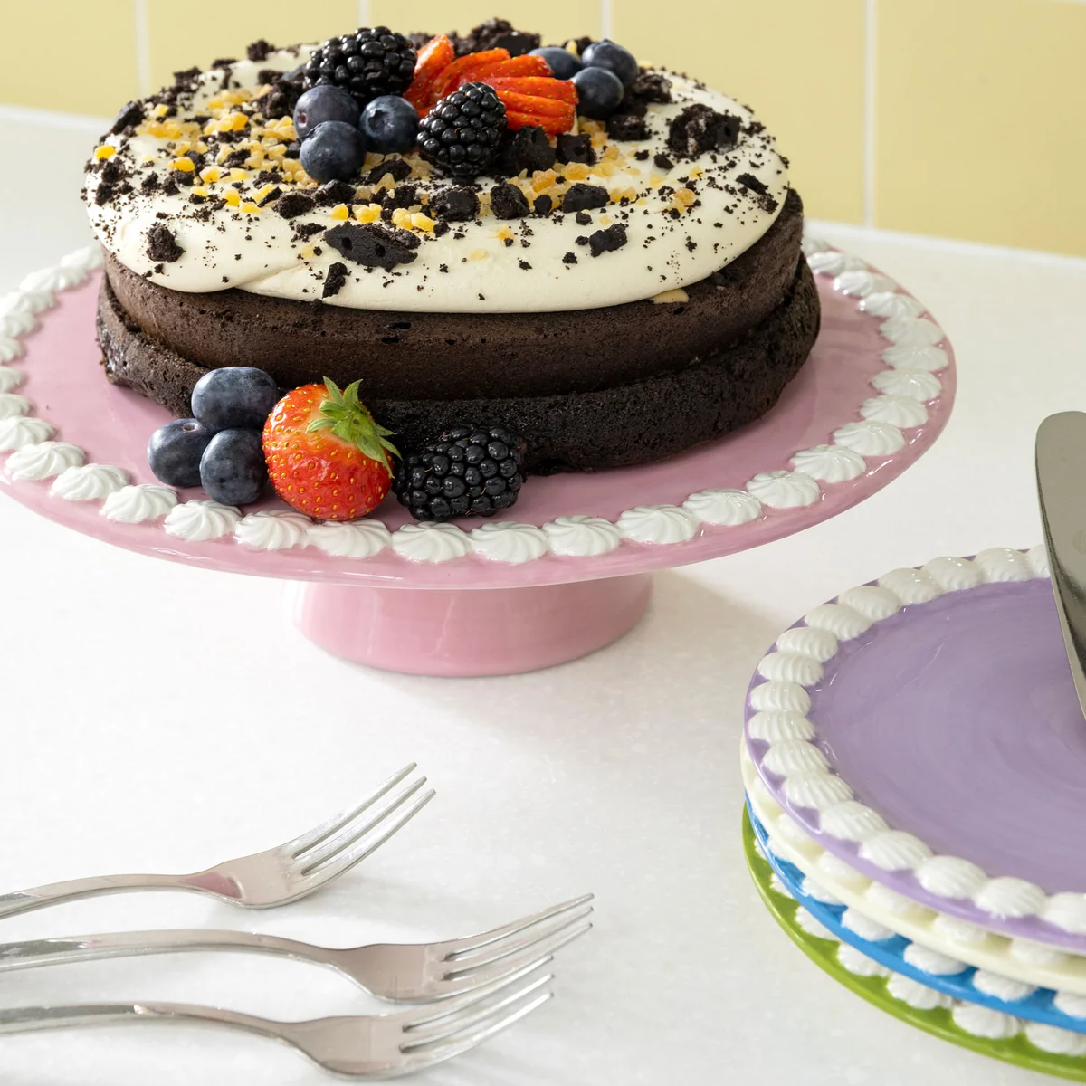 Whip cake plate, Ø 26 x 8 cm, pink by & klevering