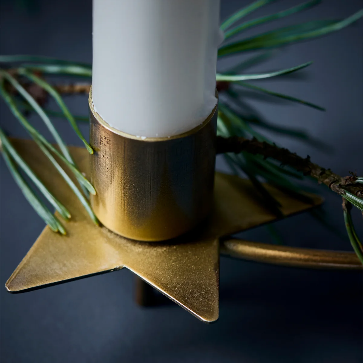 House Doctor - Stage Candlestick Ø 25 x 5 cm, antique brass