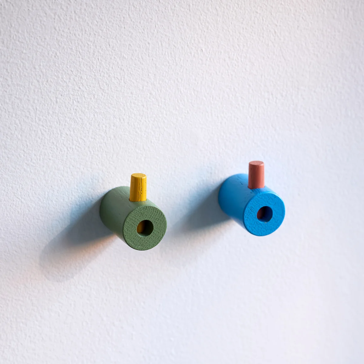 Moebe - Wooden wall hooks, blue / pink & green / yellow
