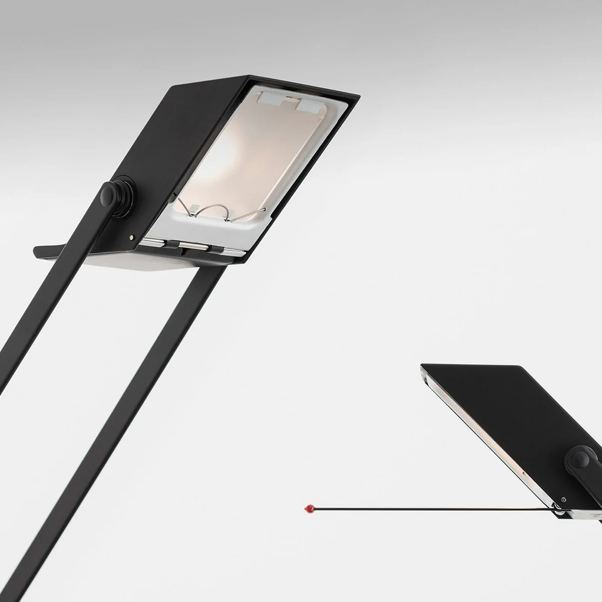 Artemide - Tizio table lamp, black