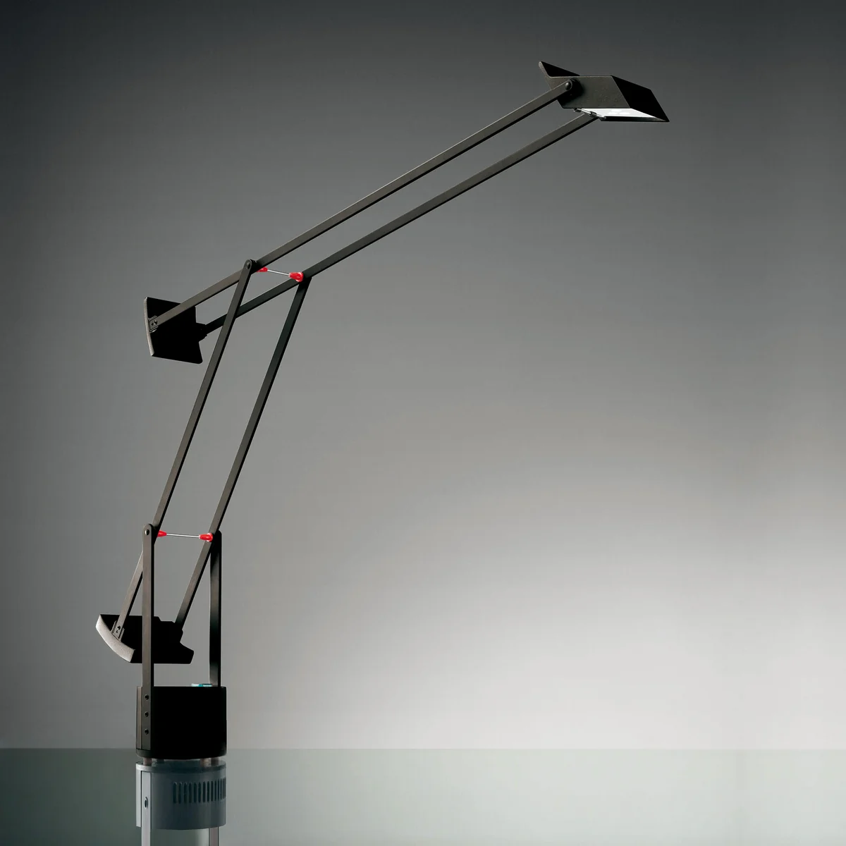Artemide - Tizio table lamp, black