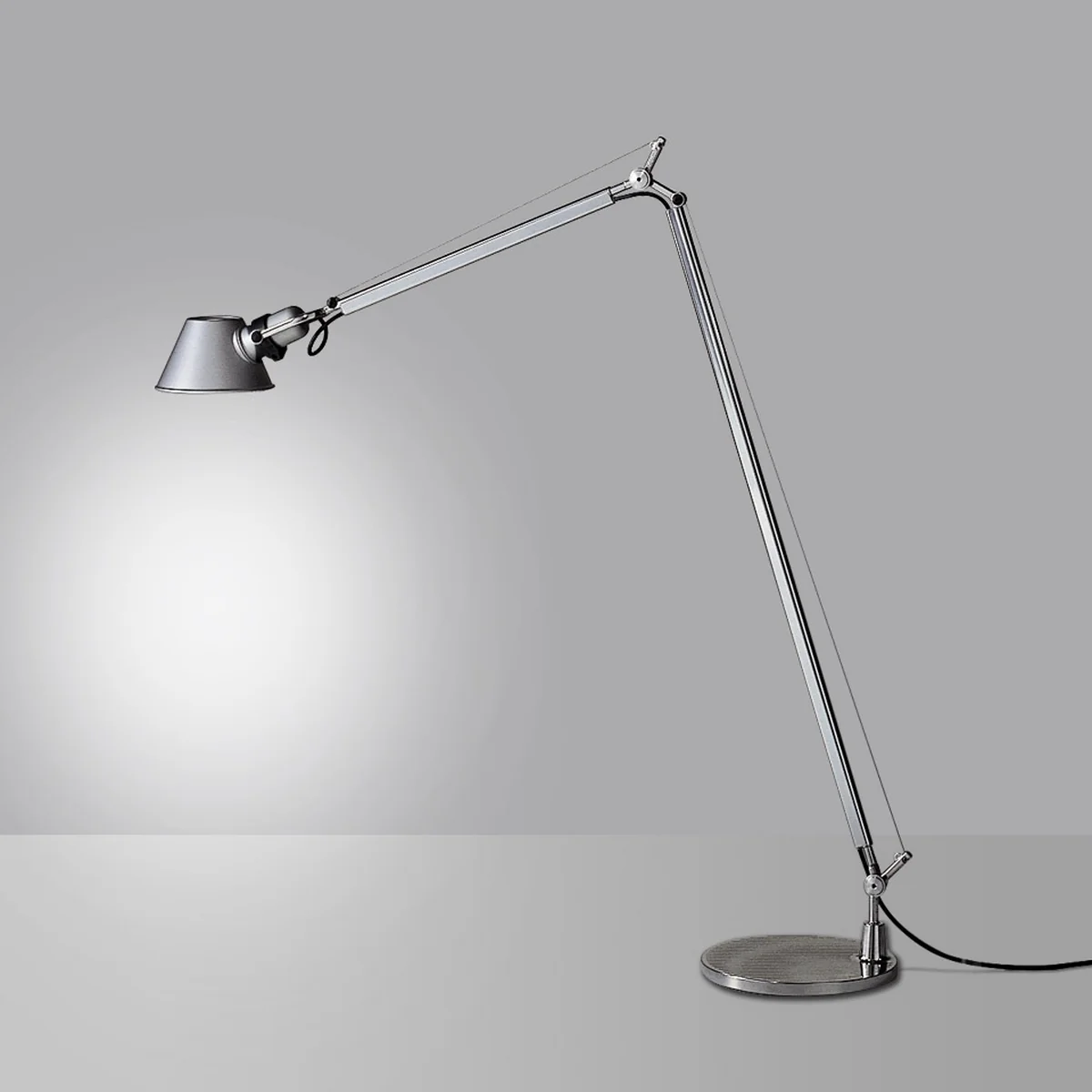【未使用品／正規品】TOLOMEO LETTURA LED トロメオ Artemide - Tolomeo Lettura reading light | Connox