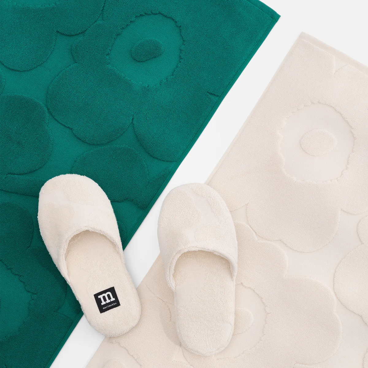Marimekko - Unikko bath mat | Connox