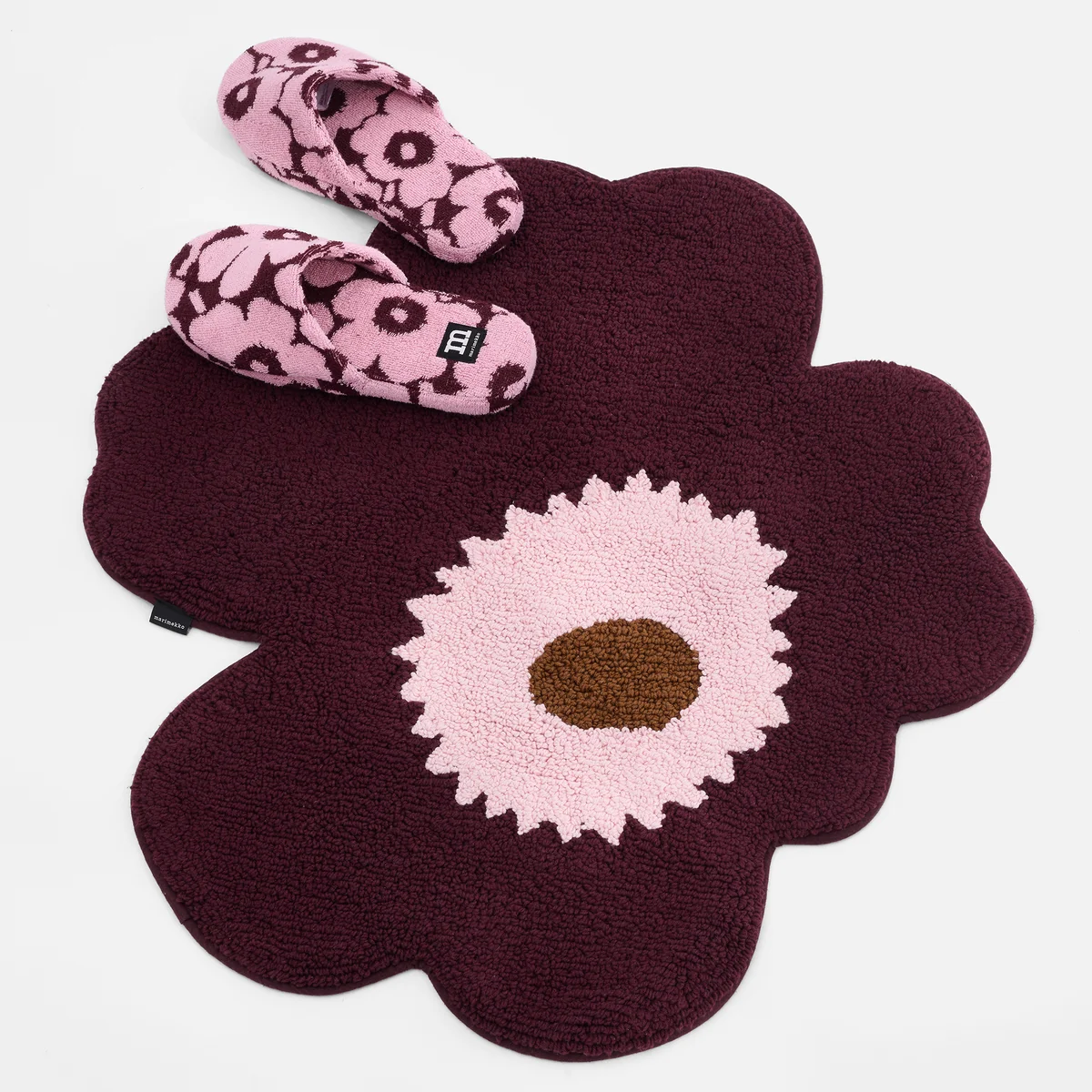 Marimekko - Unikko bath mat | Connox