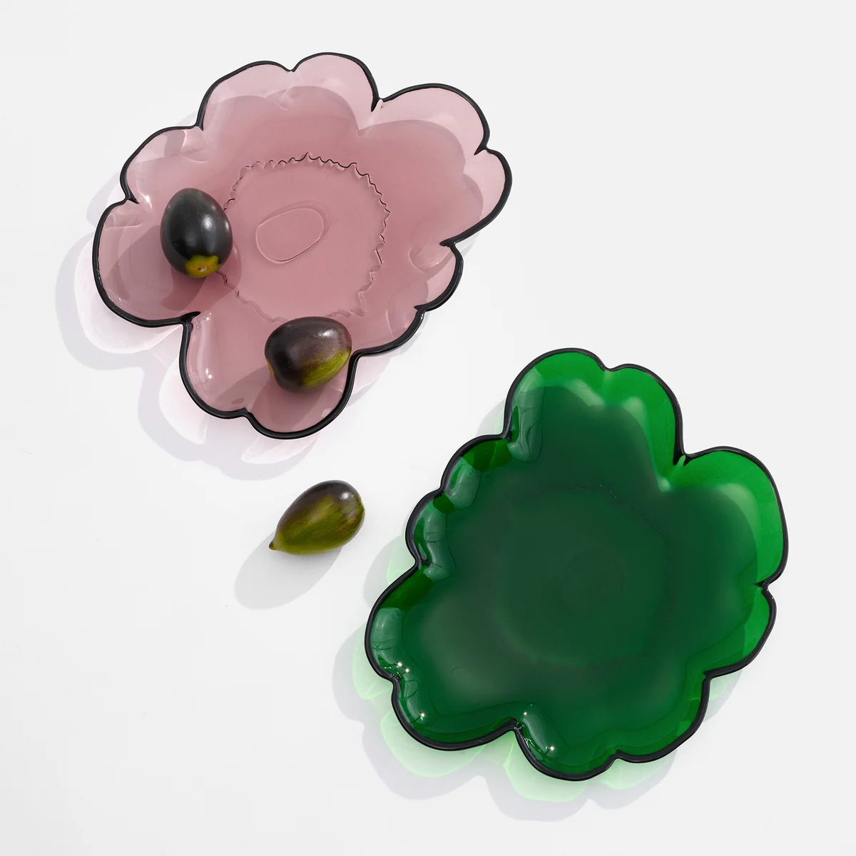 Marimekko - Unikko glass plate | Connox