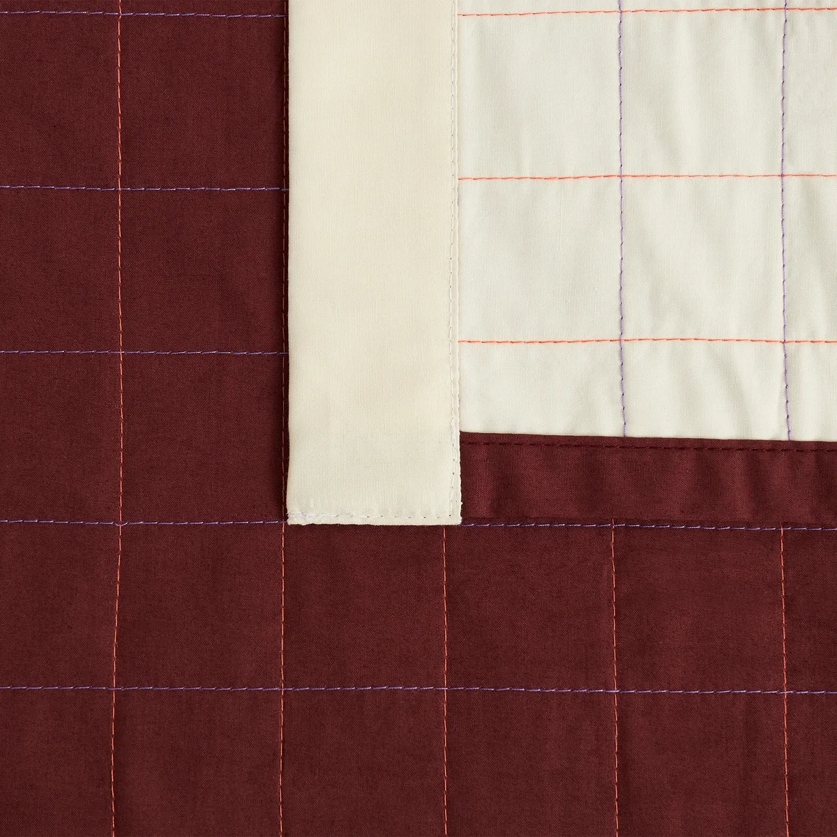HAY - Dori Bedspread, 195 x 245 cm, maroon