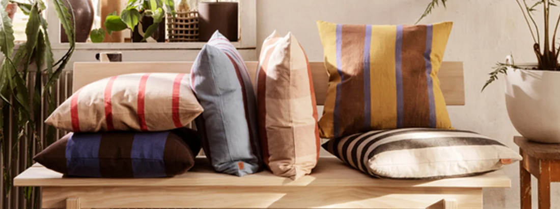 Ferm Living is not only known for their kitchen utensils and office accessories but also has a large selection of cushions and blankets to increase the feel-good factor in your own four walls.