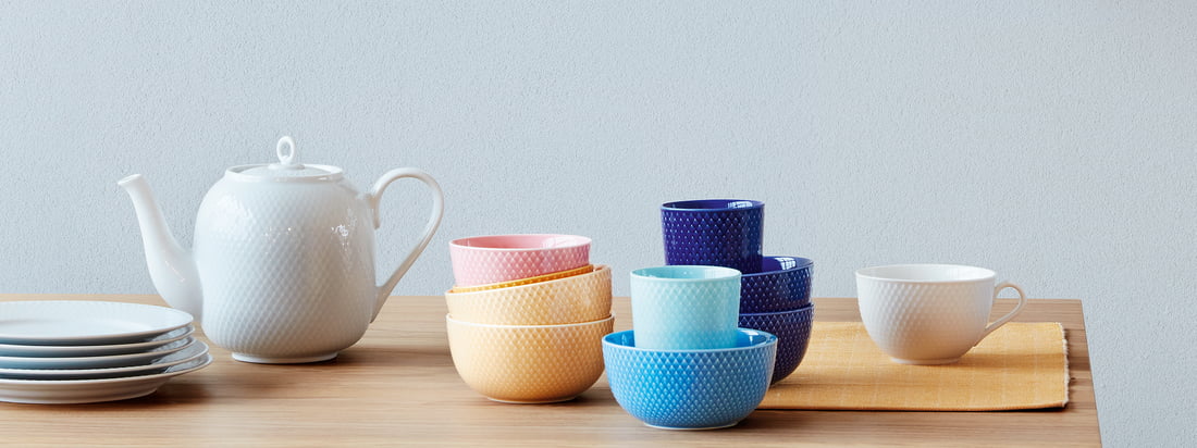 In 2021, Danish manufacturer Lyngby Porcelæn inspires with cheerful hues, geometric shapes and upbeat design in its porcelain and textile products.
