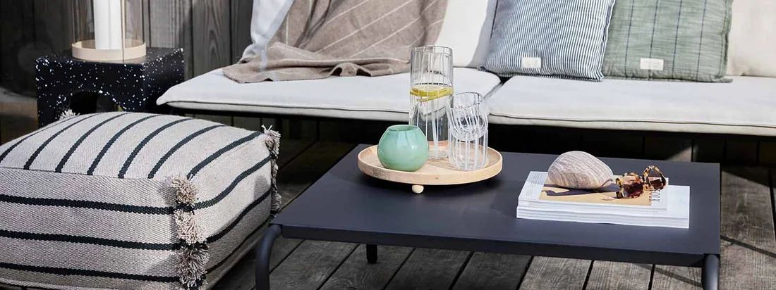 Whether in a large gathering or in quiet and relaxed solitude, Furi furniture is a cozy and comfortable reference point when it comes to winding down the evening.