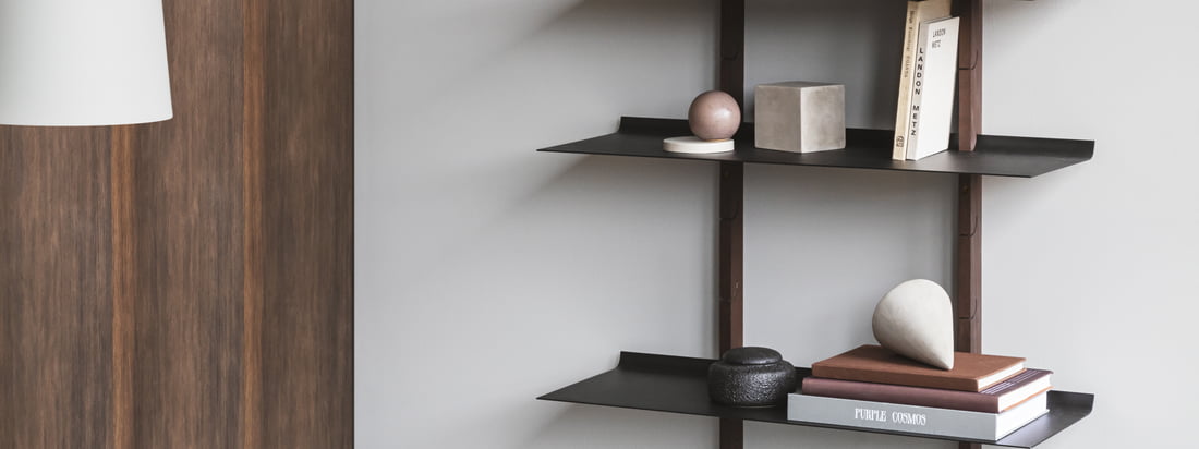 Shelves are a wonderful way to store useful as well as decorative items and at the same time set the scene. Thanks to the wide range, you can find the right model for every space requirement and taste.