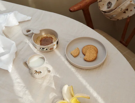 Here you will find contemporary children's crockery and cutlery that look beautiful and inspire our little ones.