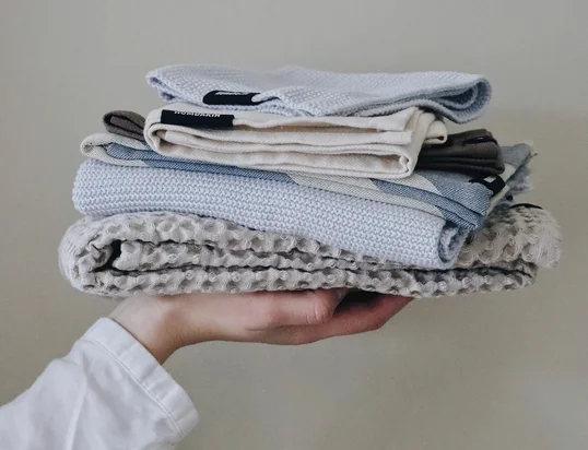 Find kitchen textiles and much more here ...
