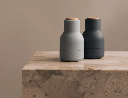 Find salt and pepper mills, herb pots, spice shakers and more ...