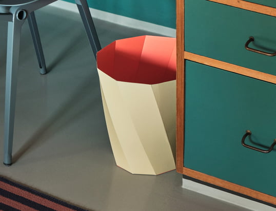 The Paper Paper wastebasket by ferm Living in the ambience view: The wastebasket catches the eye with its modern folded look and the two-colour contrast in every room.