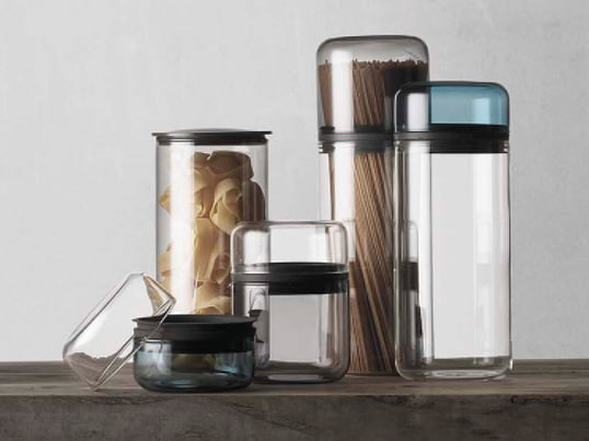 Juuri by Audo is a storage collection designed by the German up-and-coming designer of Sarah Böttger. The glasses are heat resistant and airtight.