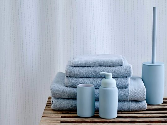 The look of the Mono bathroom accessories by Södahl is reminiscent of the sea or the sky, the soft feel of the towels makes you want to wrap yourself up and relax.