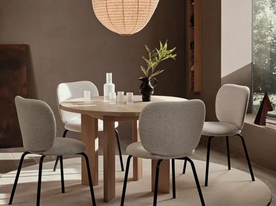 The Tarn dining table from ferm Living presents an elegant and modern design that creates a functional and stunning centerpiece for the dining area. Crafted with precision and attention to detail, this table redefines dining in style.