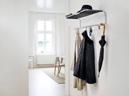The S 1520 wall coat rack by Thonet in the ambience view: The unusual coat rack with the steel tube makes the hallway shine in modern splendour.