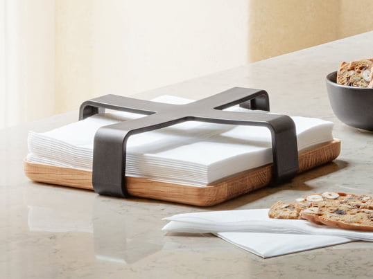 The napkin holder is not only a practical must-have on the dining table, but also impresses with its timeless rustic look - ideal for the festive table and for everyday use.