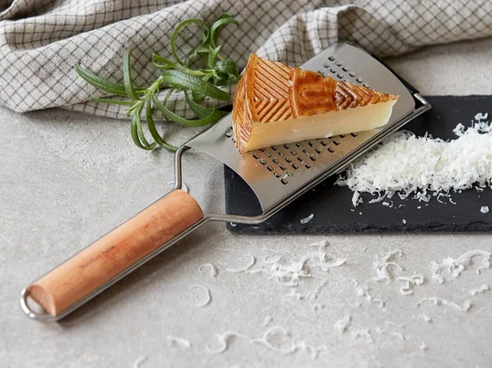 Nicolas Vahé - Fine Grater, natural beech / stainless steel