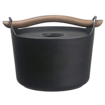 This Mulitipurpose Dansk Kobenstyle Pot Never Needs a Pot Holder