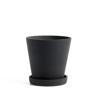 The HAY - flower pot with saucer in M, black