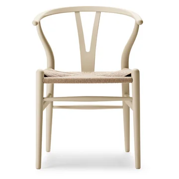 Carl Hansen & Søn Chairs and Tables | Connox Online Shop