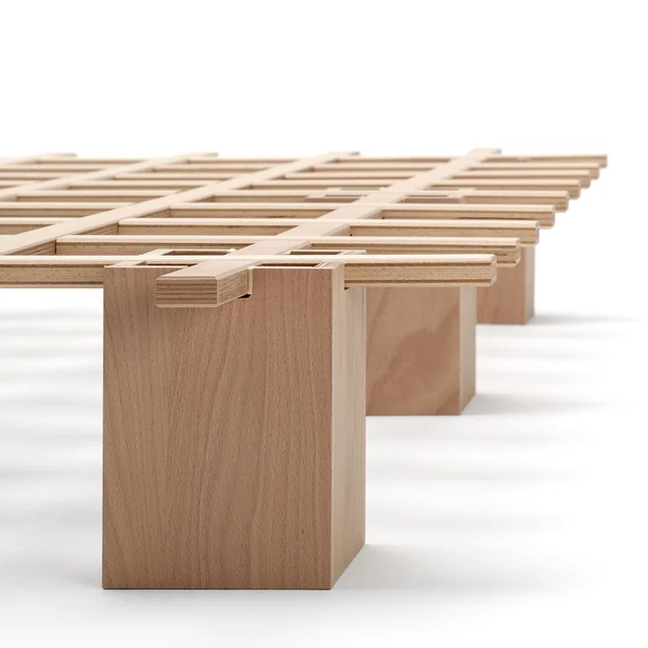 system bed from Tojo in detail