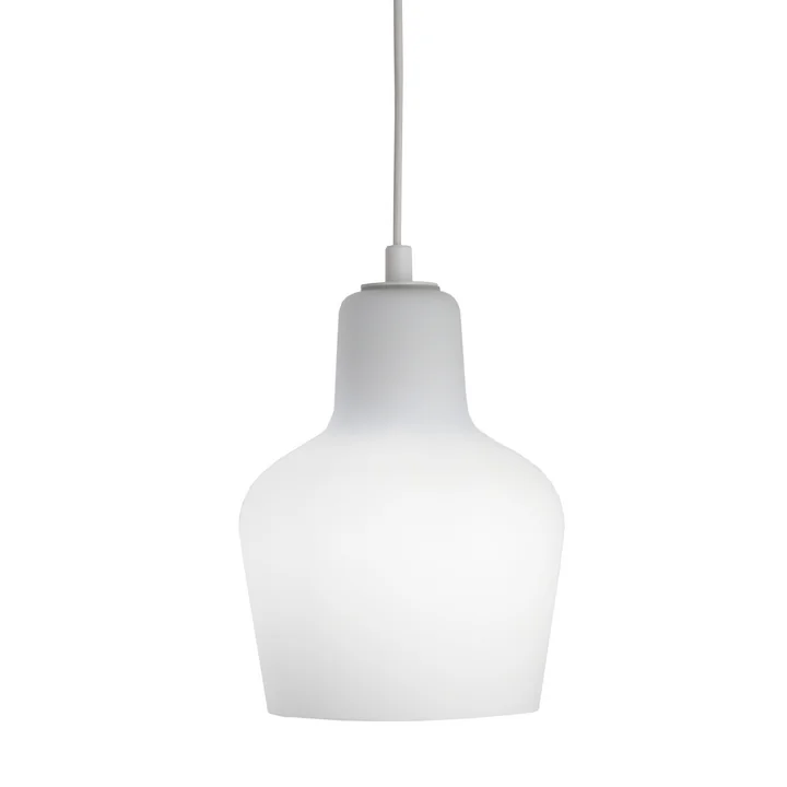 The pendant luminaire A 440 from Artek as a new interpretation of the Golden Bell