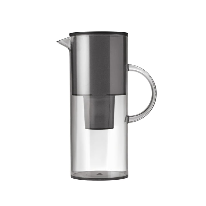 The water filter jug from Stelton reduces the lime content