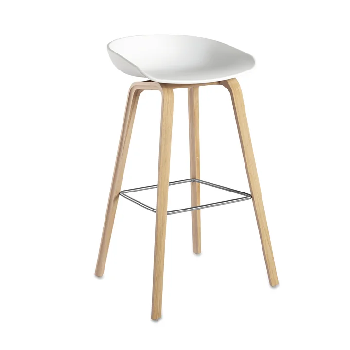 About A Stool AAS 32 H75 from HAY Frame oak (soaped) / seat shell white, plastic glides