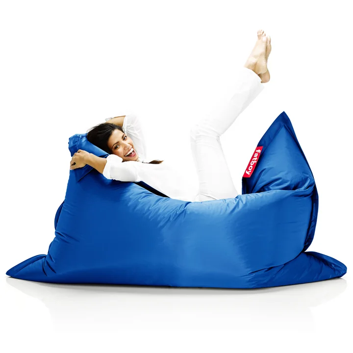Beanbag Original - Situation woman on beanbag, blue from Fatboy
