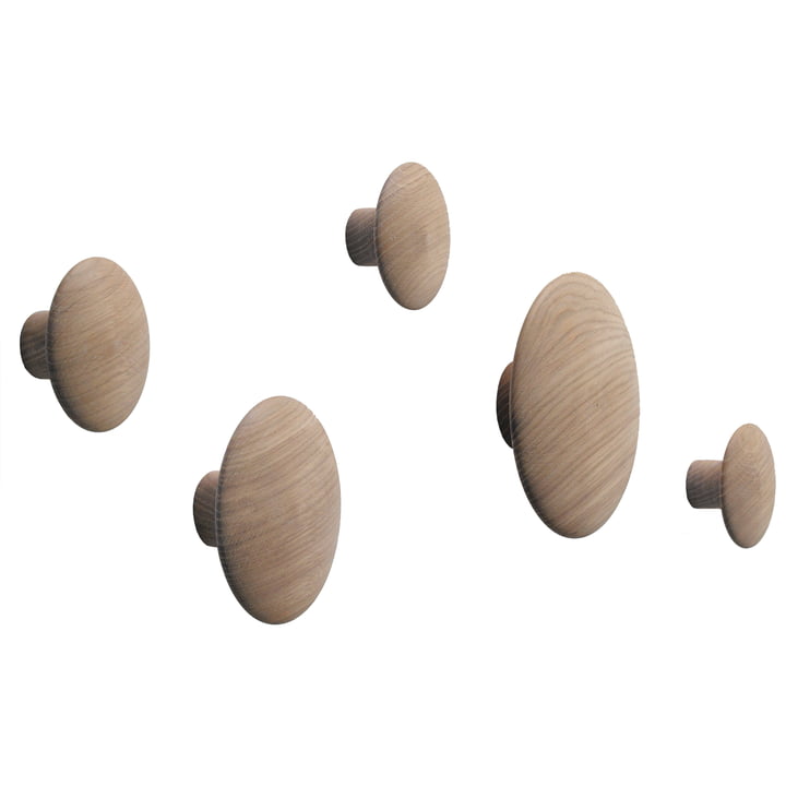 Wall hook " The Dots " Set of 5 from Muuto in natural oak