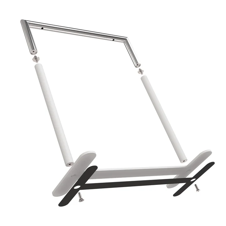 Stable and space-saving: the Bukto coat rack