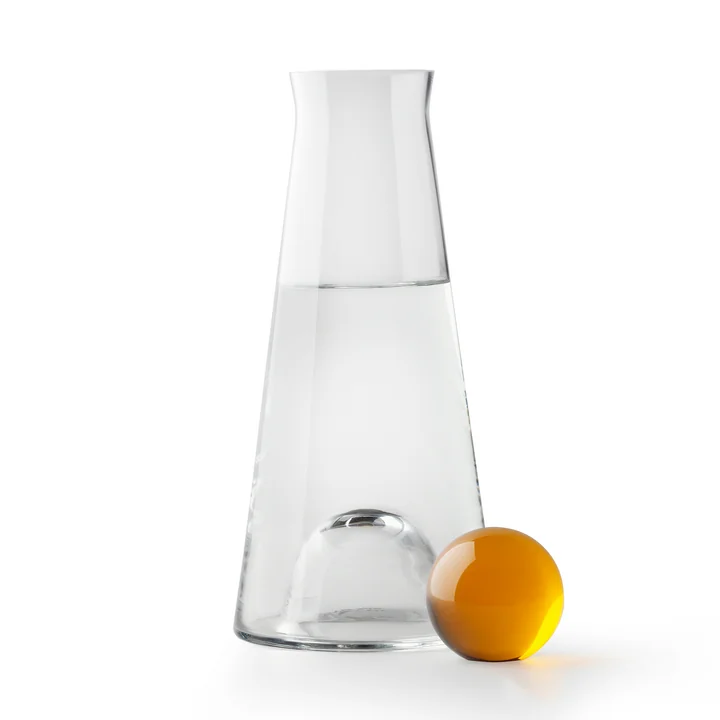 The sustainable Fia carafe from Design House Stockholm