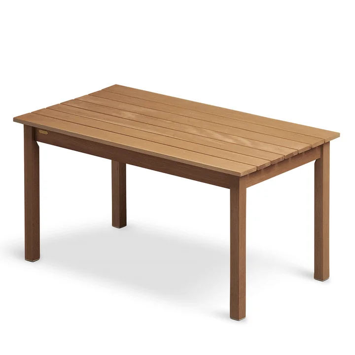 The Skagen dining table from Skagerak, 140x78 cm, made of teak