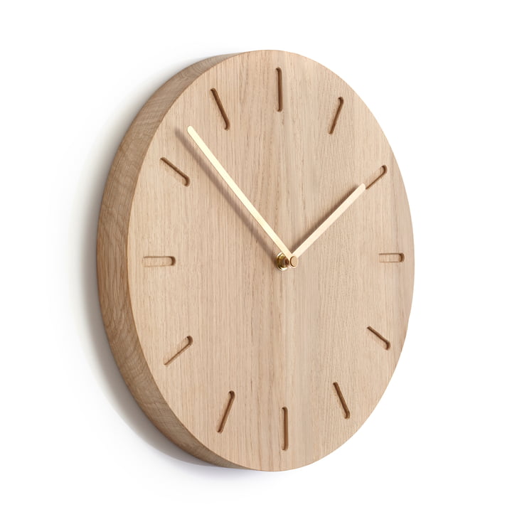 Applicata - Watch:Out Wall clock oak, brass