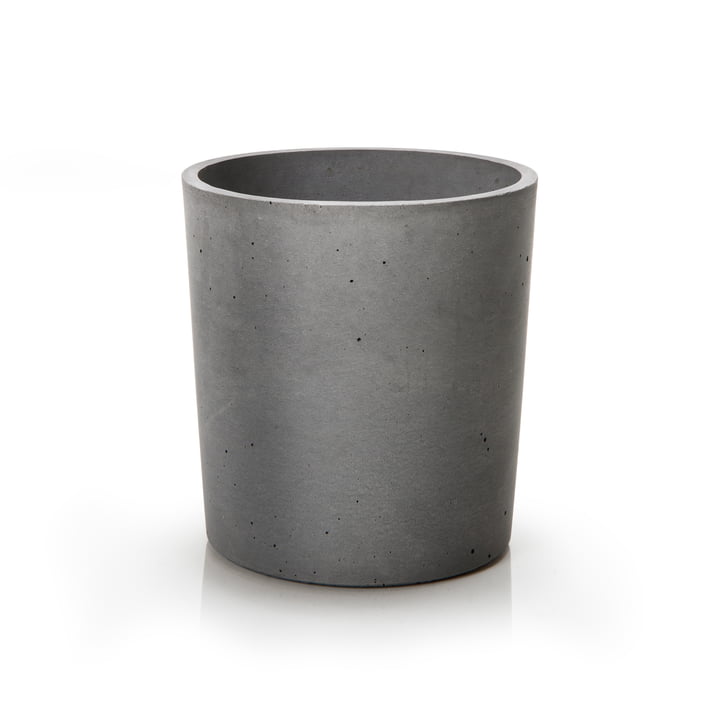 spicepot 13 from urbanature in concrete grey