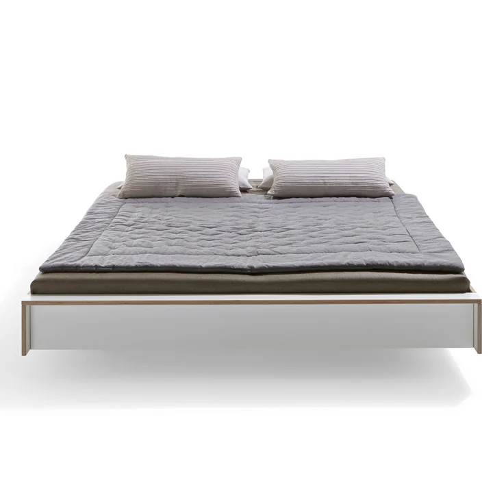Flai Bed from Müller Small Living