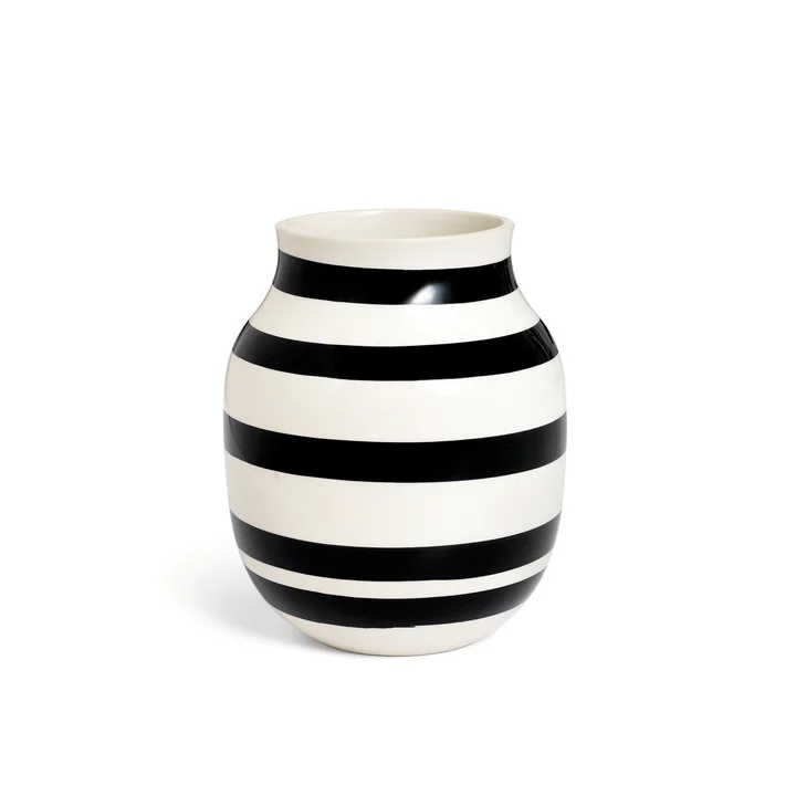 Omaggio Vase H 200 from Kähler Design in black