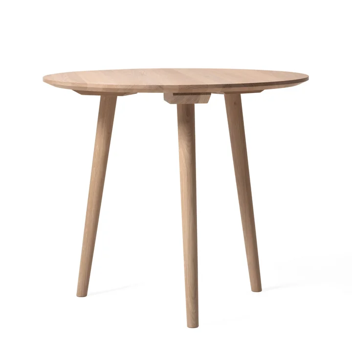 In Between Table SK3 Ø 90 cm from & Tradition in white oiled oak