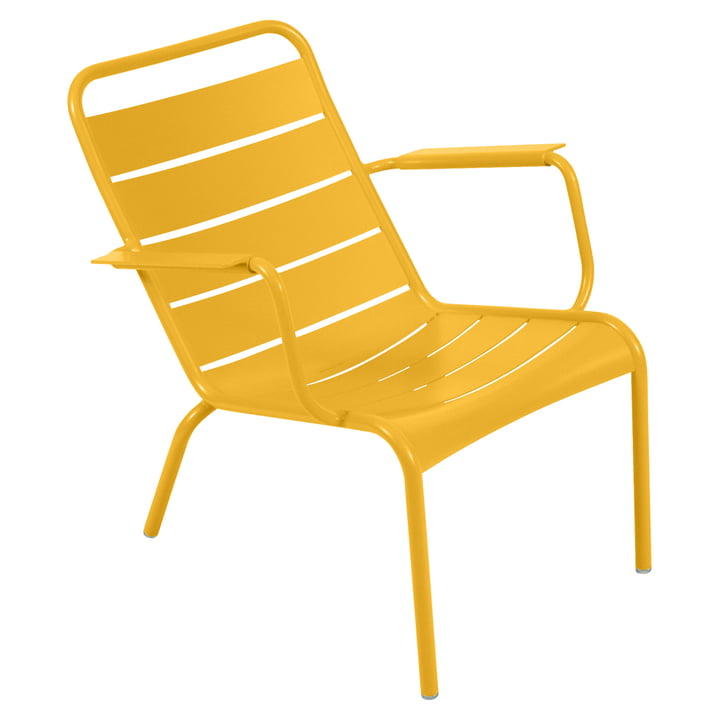 Luxembourg deep armchair from Fermob in honey