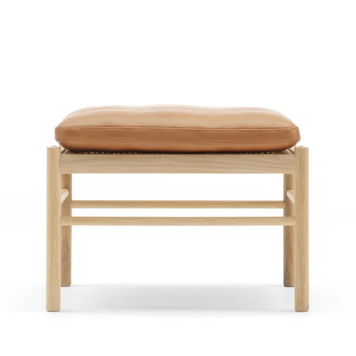 OW149 F Colonial Footstool from Carl Hansen oiled oak and leather SIF 95