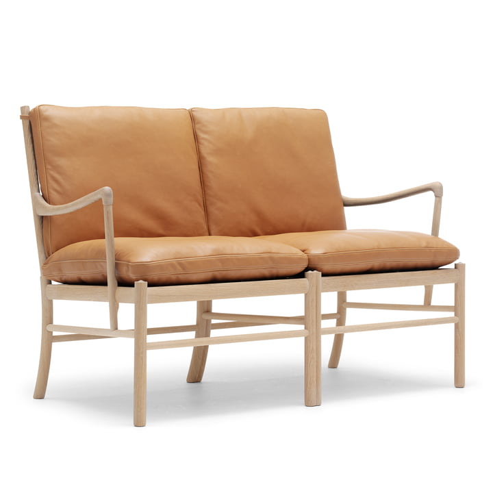 OW149-2 Colonial Sofa by Carl Hansen made from oiled oak and leather SIF 95