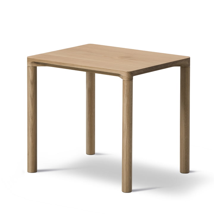Piloti Sofa table 31 x 39 cm from Fredericia oak wood