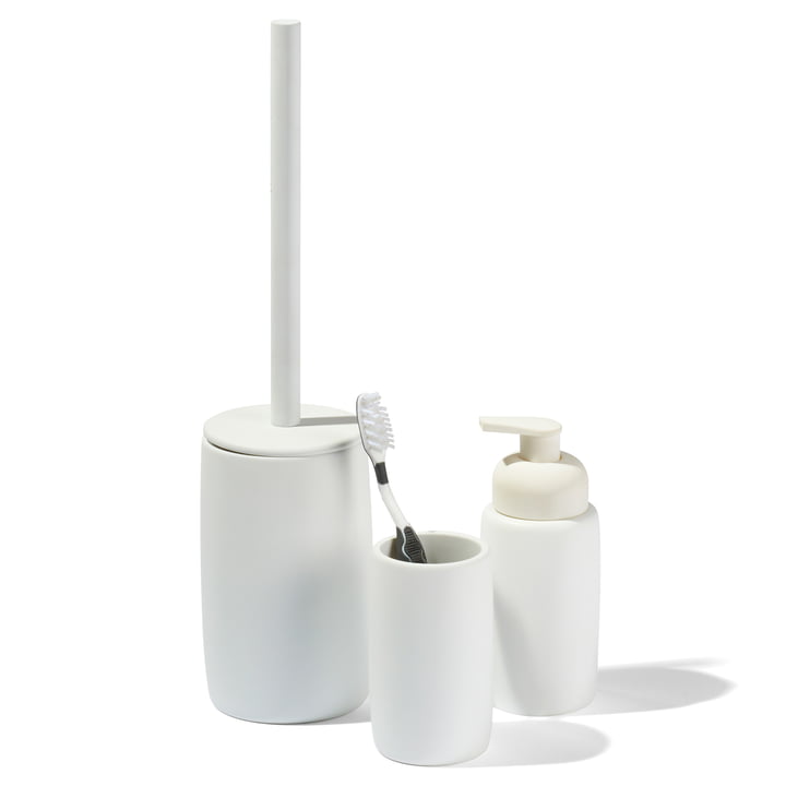 Soap dispenser, toothbrush mug and toilet brush from Södahl